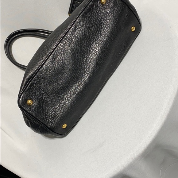 Prada 
Black Vitello Daino Leather Tote Bag - Picture 6 of 14